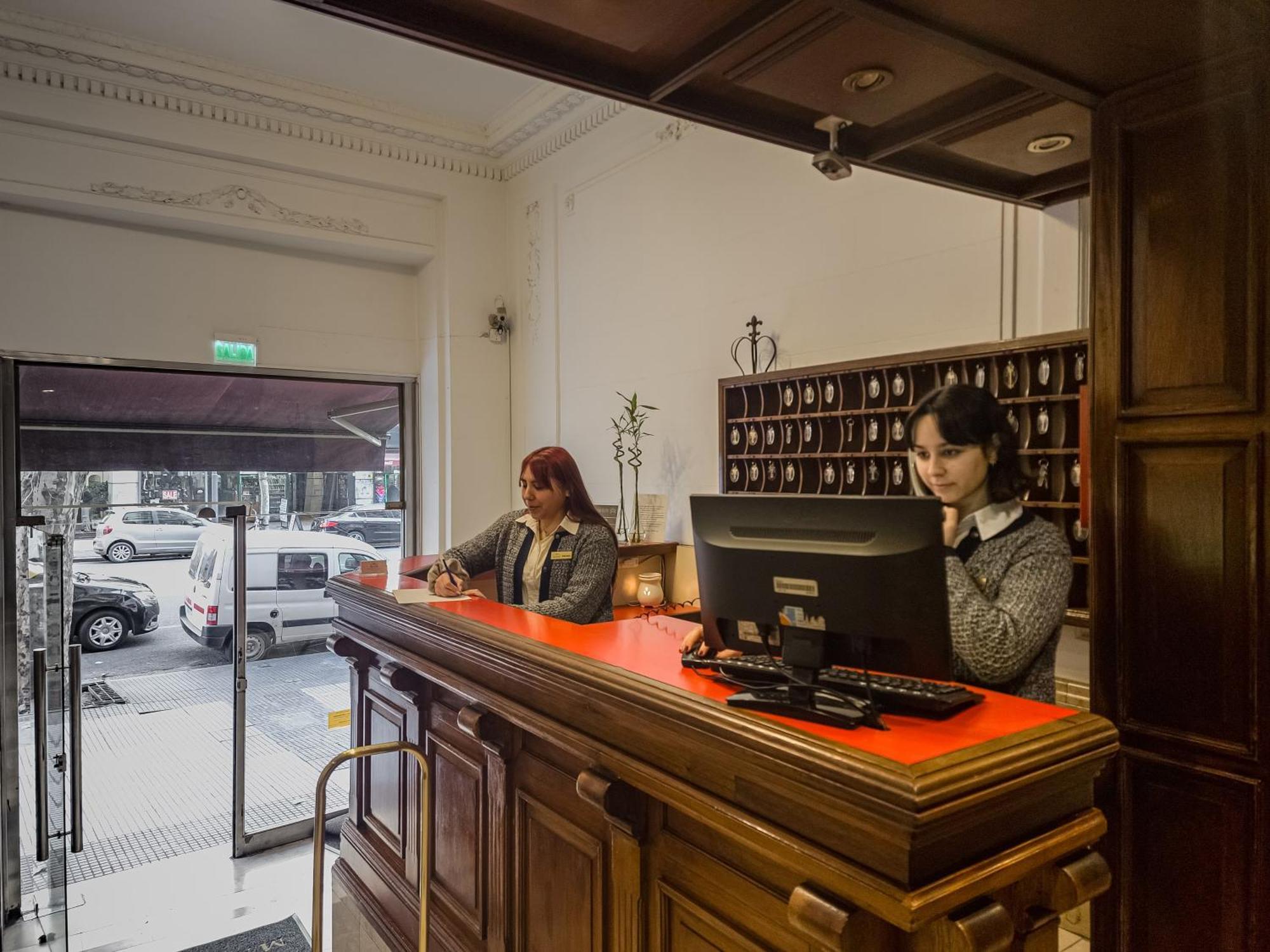 Hotel Marbella Buenos Aires Esterno foto